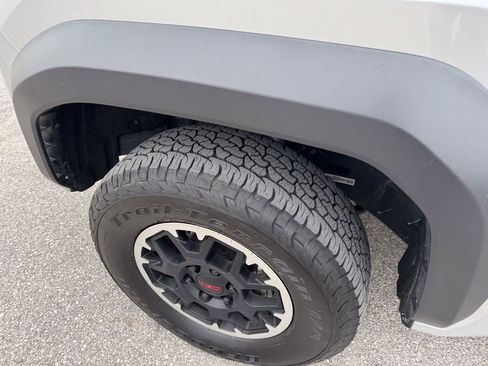Used 2024 Toyota Tacoma TRD Off-Road AWD/4WD image 35