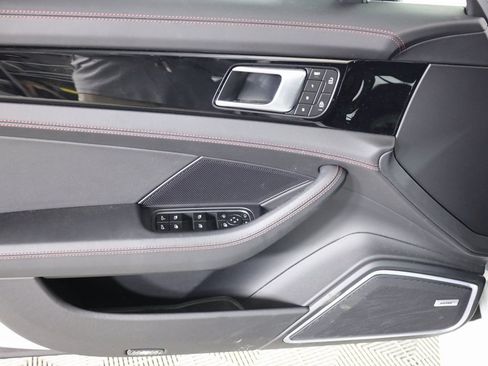 Used 2023 Porsche Panamera 4S AWD/4WD image 7