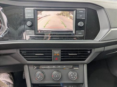 Used 2020 Volkswagen Jetta S FWD image 14
