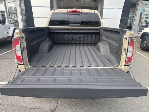 Used 2022 GMC Canyon AT4 image 6