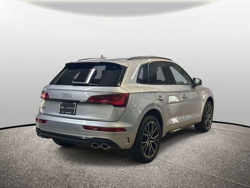 Used 2023 Audi SQ5 Premium Plus w/ Premium Plus Package AWD/4WD image 9