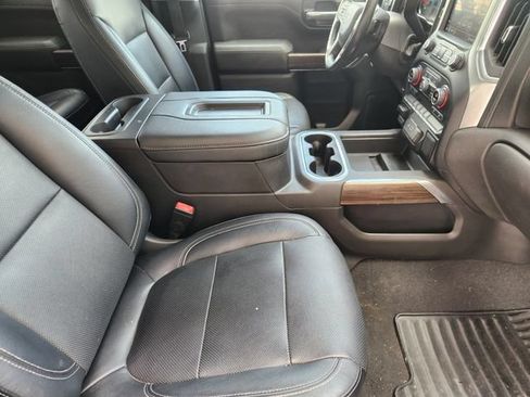 Used 2021 Chevrolet Silverado 1500 RST w/ Z71 Off-Road Package AWD/4WD image 13