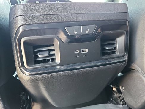 Used 2024 GMC Sierra 2500 AT4X w/ AT4X AEV Edition AWD/4WD image 18
