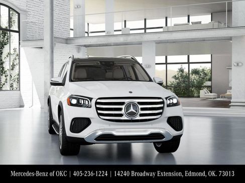 New 2026 Mercedes-Benz GLS 450 4MATIC image 8