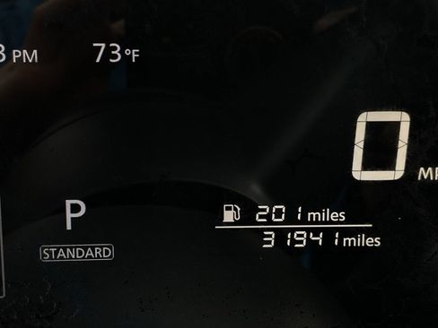 Used 2025 Nissan Kicks SV image 15