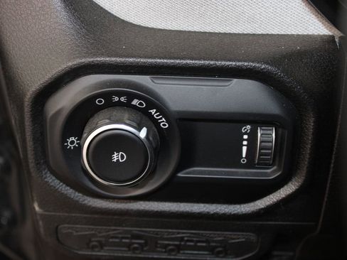 Used 2024 Jeep Wrangler Unlimited Sport AWD/4WD image 26