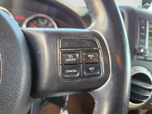 Used 2013 Jeep Wrangler Rubicon w/ PWR Convenience Group image 14