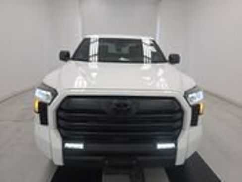 Certified 2025 Toyota Tundra SR5 AWD/4WD image 3