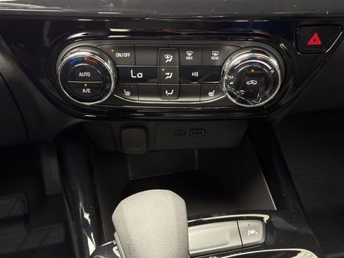 New 2026 Chevrolet Trax RS w/ Driver Confidence Package image 15