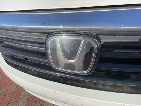 Certified 2023 Honda Odyssey EX-L image 6