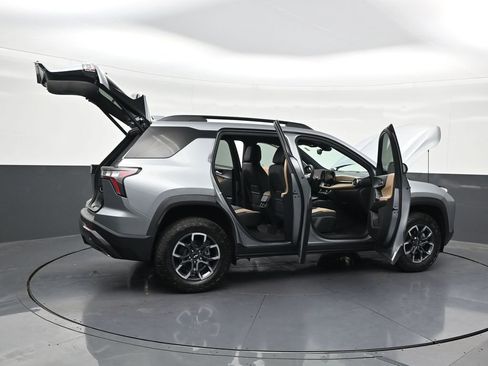 Used 2026 Chevrolet Equinox ACTIV FWD image 36