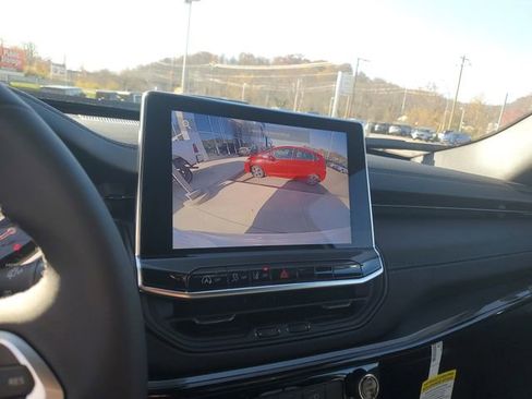 New 2026 Jeep Compass Latitude image 10