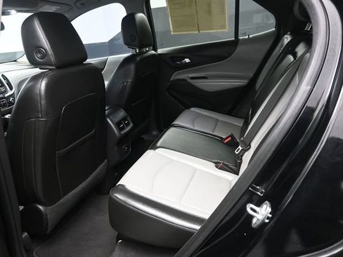 Used 2019 Chevrolet Equinox Premier image 14