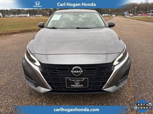 Used 2024 Nissan Altima 2.5 SV image 6