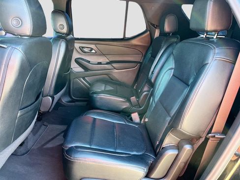 Used 2024 Chevrolet Traverse LT FWD image 23