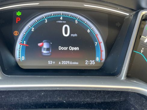 Used 2018 Honda Civic EX-L image 25