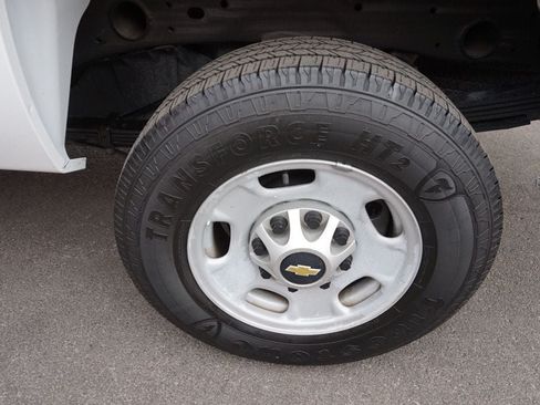 Used 2014 Chevrolet Silverado 2500 W/T RWD image 13