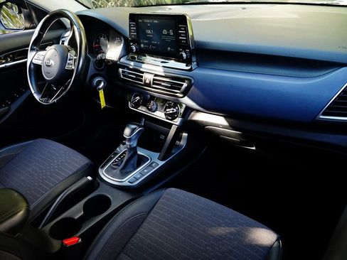 Used 2021 Kia Seltos S image 10