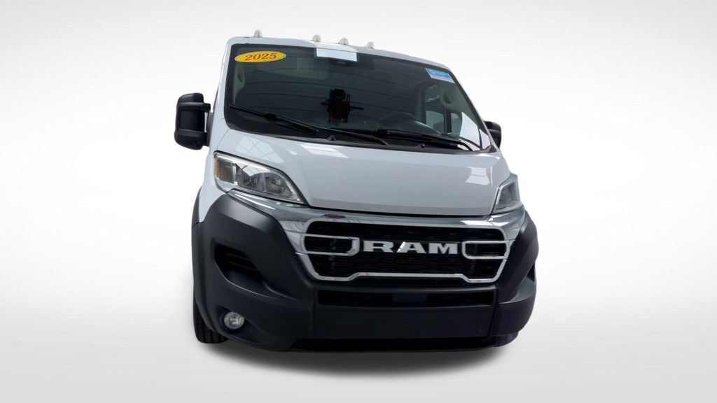 Used 2025 RAM ProMaster 2500 w/ U-Haul Equipment Group FWD image 3