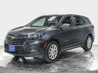 Used 2022 Chevrolet Equinox LS w/ LS Convenience Package image 1