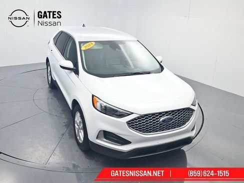 Used 2024 Ford Edge SEL image 53