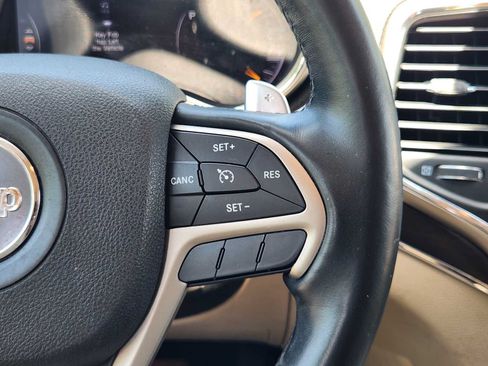 Used 2014 Jeep Grand Cherokee Limited RWD image 27