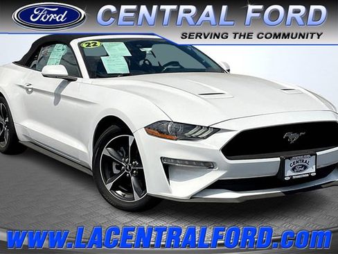 Certified 2022 Ford Mustang Convertible image 1