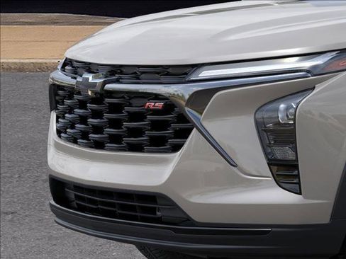 New 2026 Chevrolet Trax RS w/ Sunroof Package FWD image 13