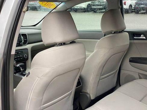 Used 2019 Kia Sportage LX FWD image 27
