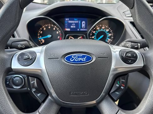 Used 2014 Ford Escape S FWD image 22