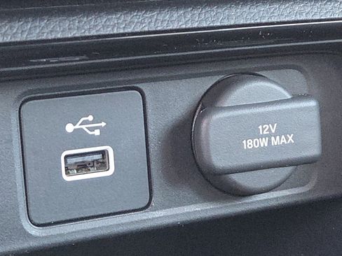 Used 2025 Honda CR-V LX image 6