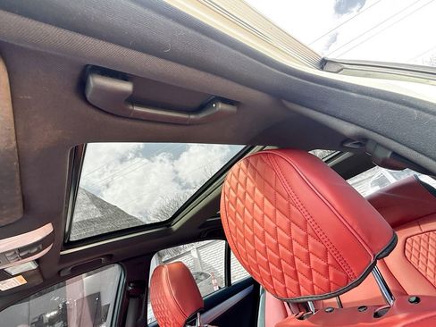 Used 2014 Mercedes-Benz C 300 C 300 image 24