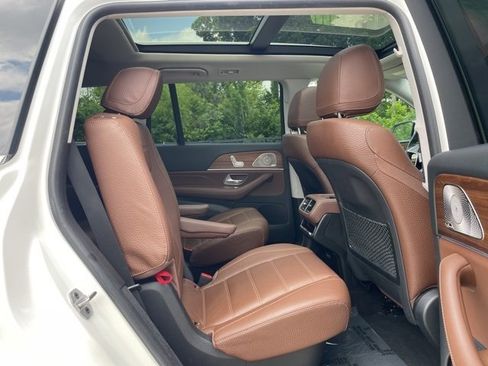 Certified 2024 Mercedes-Benz GLS 450 4MATIC image 34