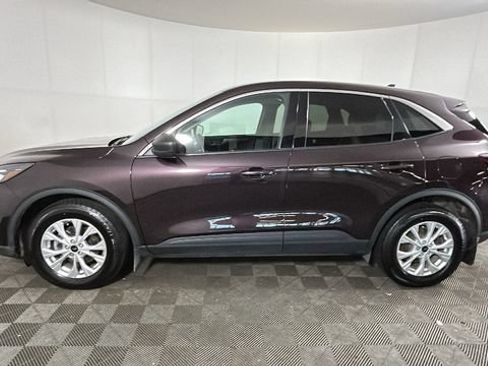 Used 2023 Ford Escape Active AWD/4WD image 5