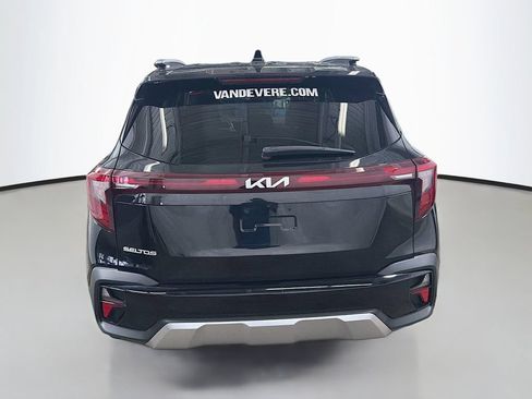 Used 2024 Kia Seltos S FWD image 8