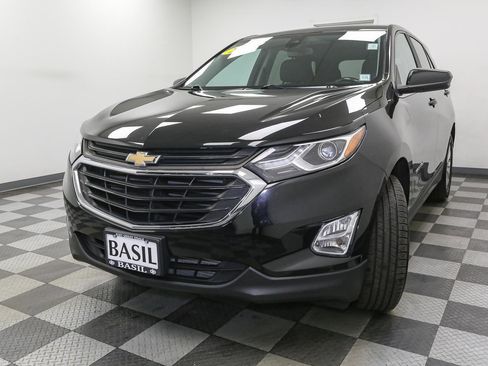 Used 2021 Chevrolet Equinox LT AWD/4WD image 4