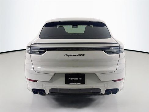 Used 2023 Porsche Cayenne GTS AWD/4WD image 25