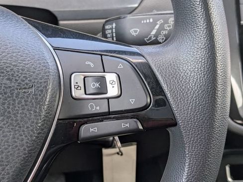 Used 2018 Volkswagen Tiguan S FWD image 24