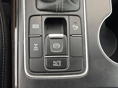 Used 2020 Kia Sorento EX AWD/4WD image 28