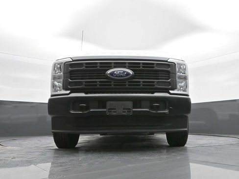 Used 2023 Ford F350 XL w/ Snow Plow Prep Package image 34