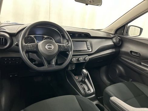 Used 2024 Nissan Kicks S FWD image 18