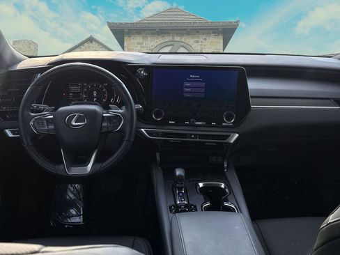 Used 2024 Lexus RX 350 Premium w/ Convenience Package image 15