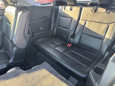 Used 2023 Ford Explorer XLT w/ Equipment Group 202A image 27