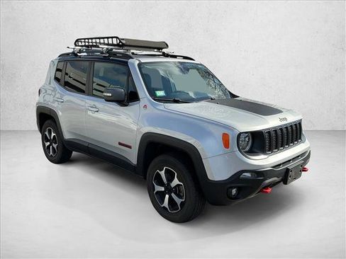 Used 2019 Jeep Renegade Trailhawk image 3