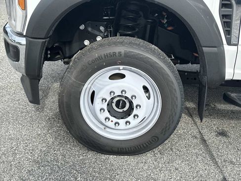 New 2025 Ford F450 XL image 13