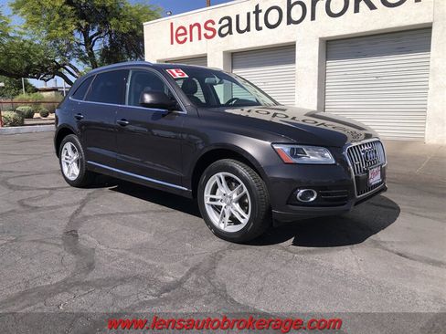 Used 2015 Audi Q5 2.0T Premium Plus w/ Technology Package AWD/4WD image 2