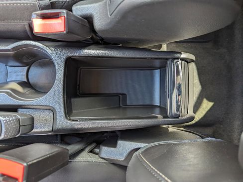 Used 2015 Buick Encore Convenience AWD/4WD image 29