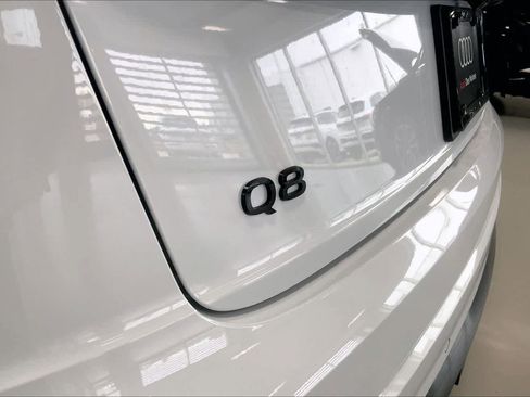 New 2026 Audi Q8 Premium Plus image 7