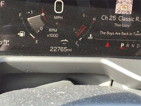 Used 2025 GMC Acadia Elevation image 28