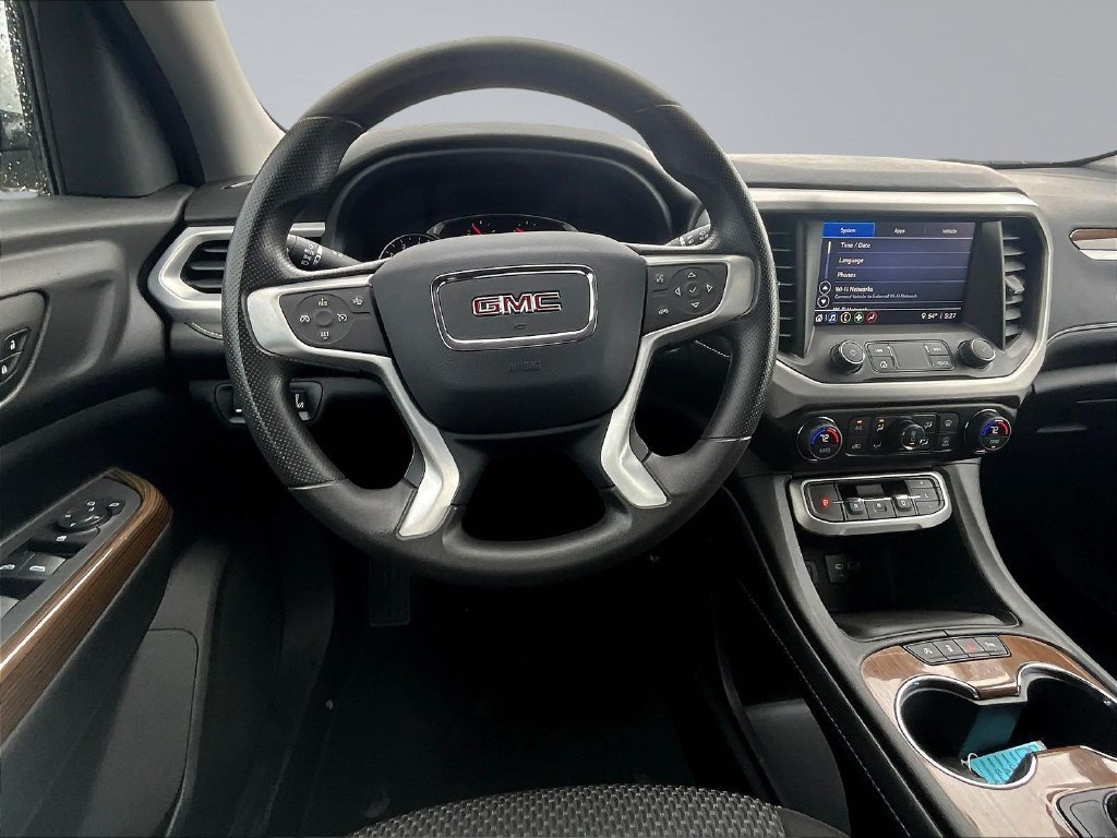 Used 2023 GMC Acadia SLE FWD image 13